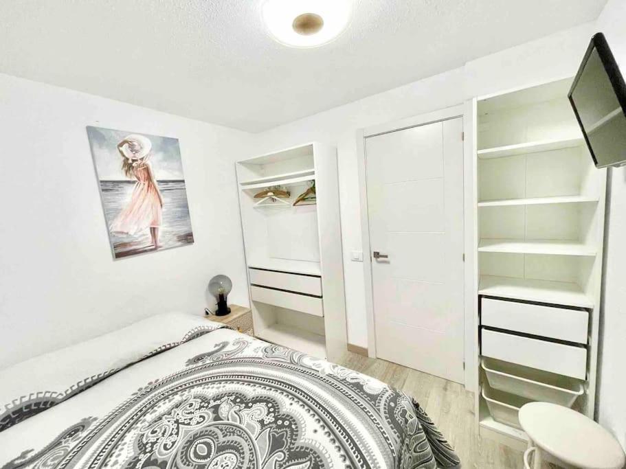 2 Bedrooms Flat 50 Mts Away From Las Canteras Beach Лас-Пальмас-де-Гран-Канария Экстерьер фото