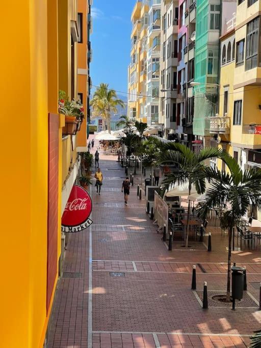 2 Bedrooms Flat 50 Mts Away From Las Canteras Beach Лас-Пальмас-де-Гран-Канария Экстерьер фото