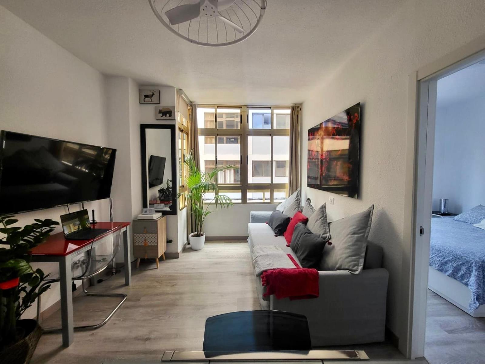 2 Bedrooms Flat 50 Mts Away From Las Canteras Beach Лас-Пальмас-де-Гран-Канария Экстерьер фото